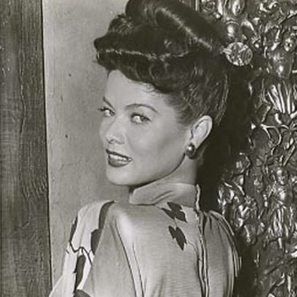 Meet your Posher, Eve!